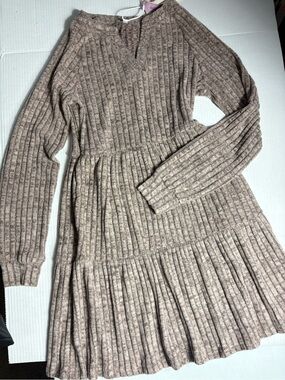 Ribbed V-Neck Tiered Knit Dress - Taupe